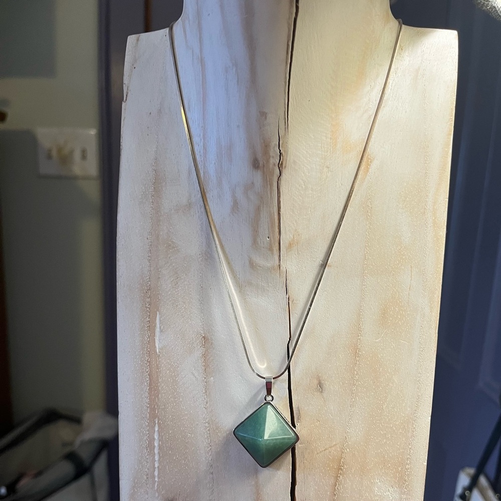 Sleek Silver Necklace with Green Pendant
